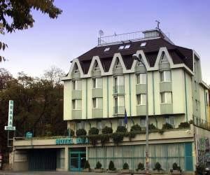 Hotel Bara Gellert ブダペスト エクステリア 写真